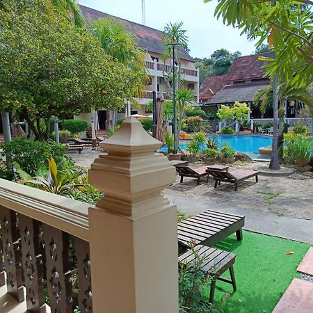 Ban Nam Mao Resort Na Chom Thian Esterno foto