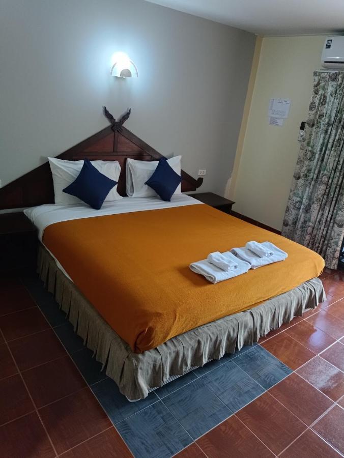 Ban Nam Mao Resort Na Chom Thian Esterno foto