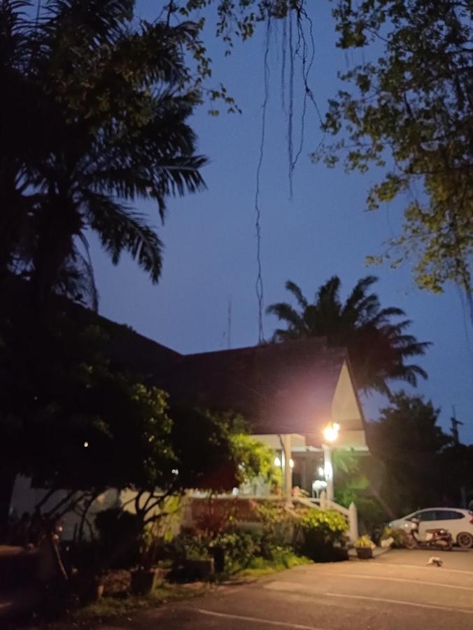 Ban Nam Mao Resort Na Chom Thian Esterno foto