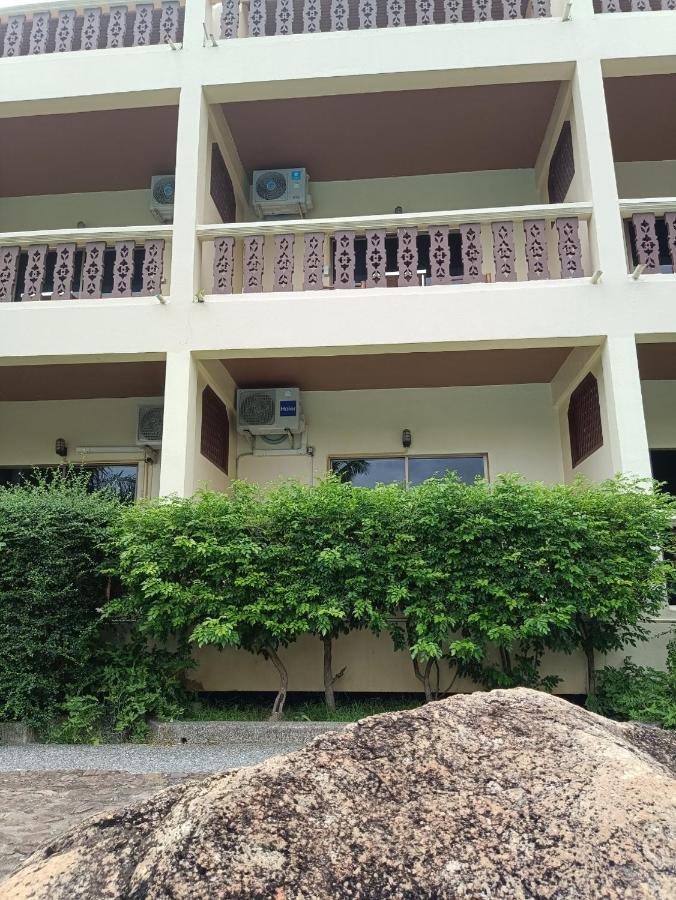 Ban Nam Mao Resort Na Chom Thian Esterno foto
