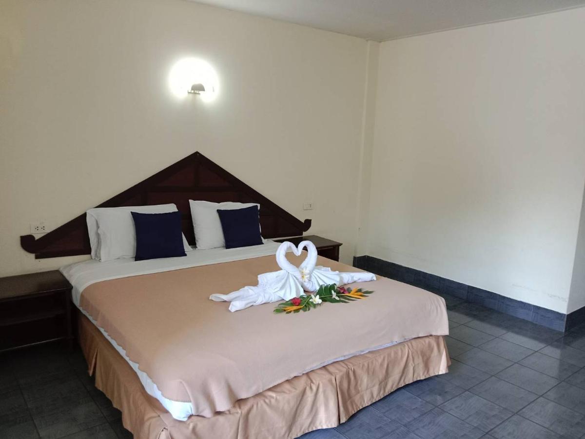 Ban Nam Mao Resort Na Chom Thian Esterno foto