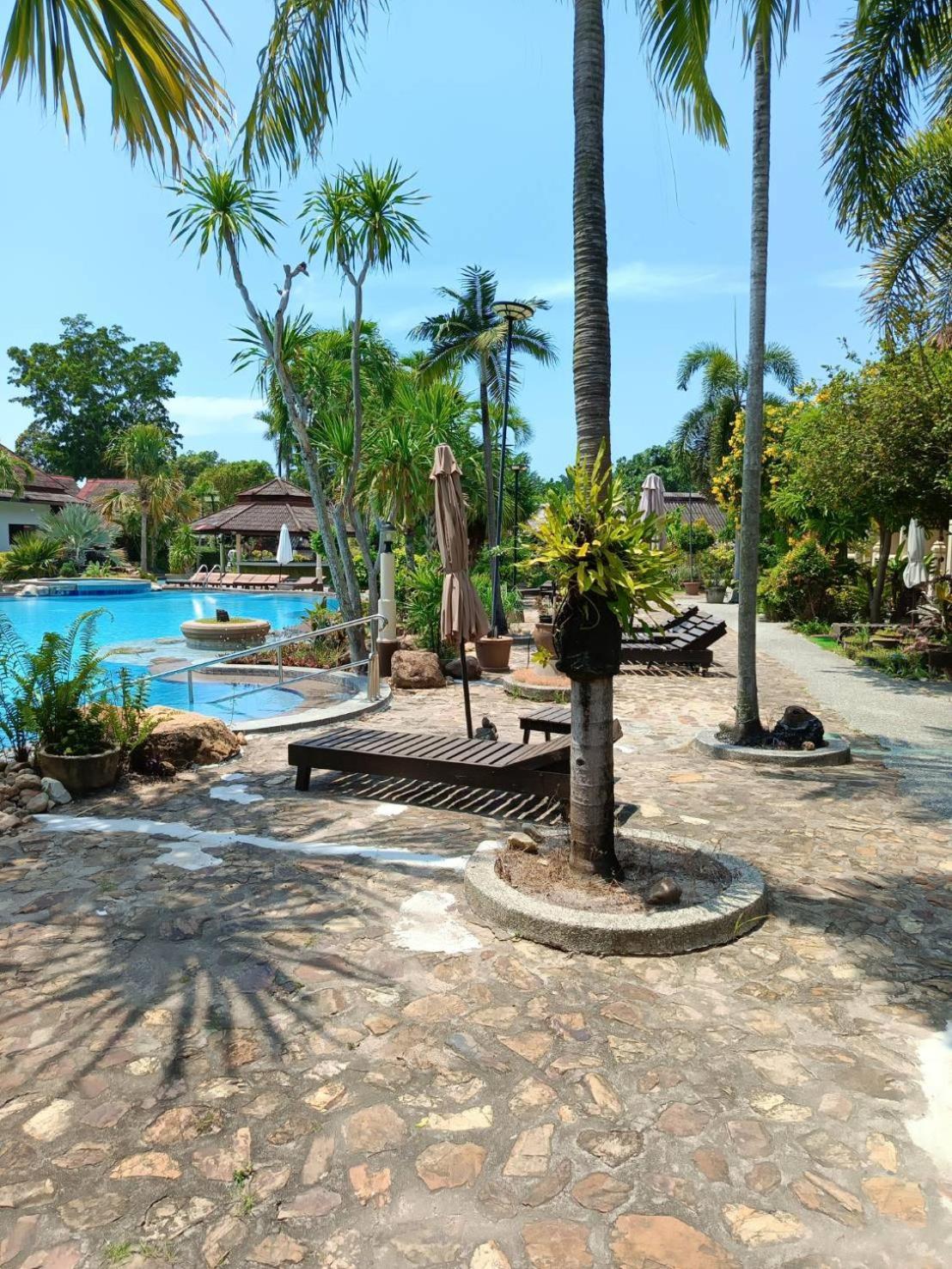 Ban Nam Mao Resort Na Chom Thian Esterno foto