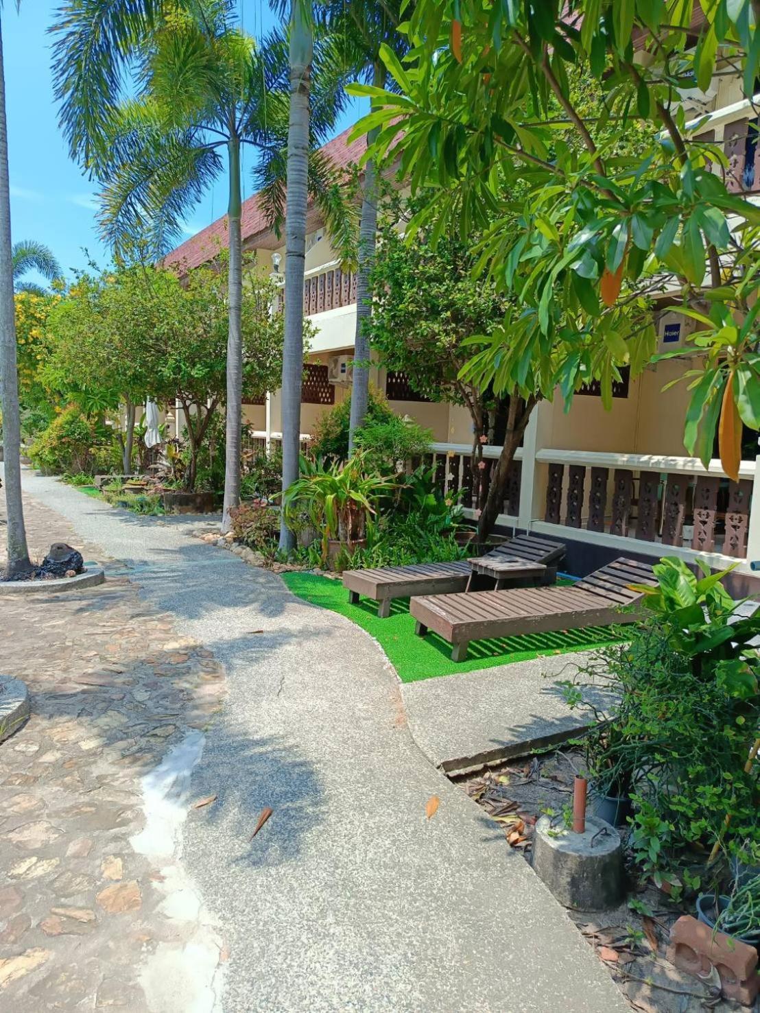 Ban Nam Mao Resort Na Chom Thian Esterno foto