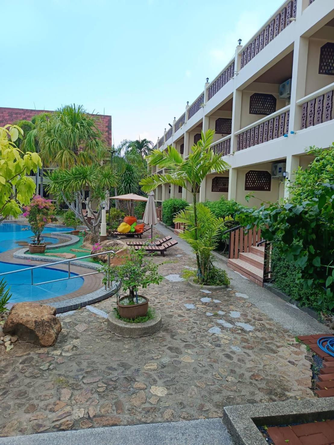 Ban Nam Mao Resort Na Chom Thian Esterno foto